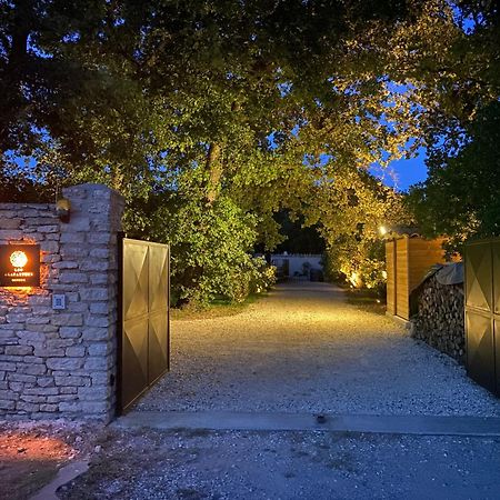 Les Agapanthes De Gordes Villa Luaran gambar